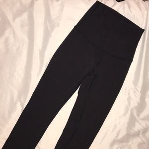 lululemon athletica • Hi-Rise Wunder Under Tights
